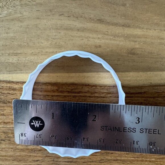 Cookie Cutters Lot 6 Square & Round Scalloped Frame Shape Dough Pastry 3 Sizes - Picture 2 of 8